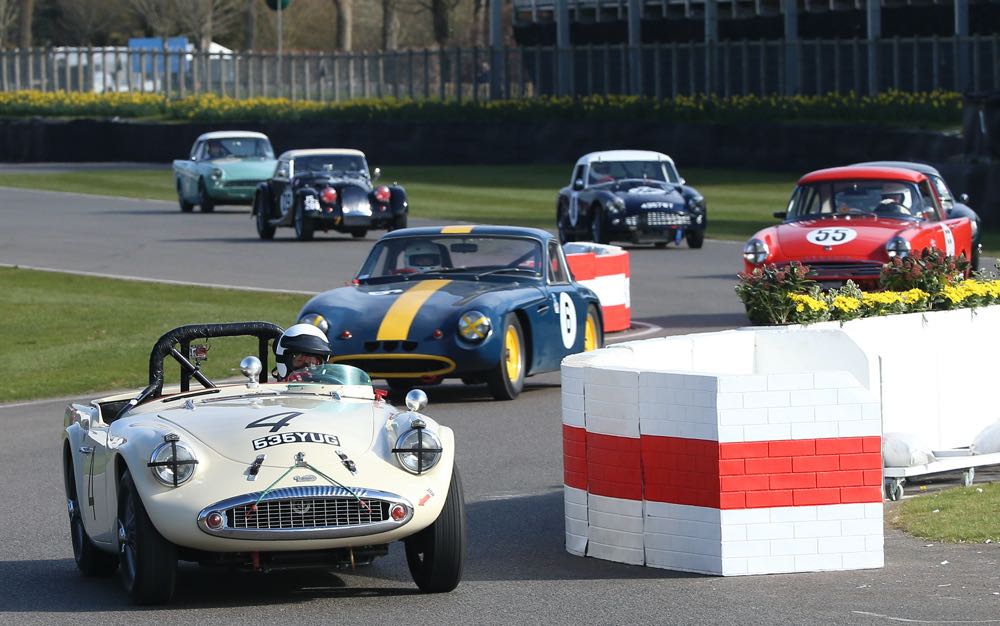 A Dart racing at Goodwood